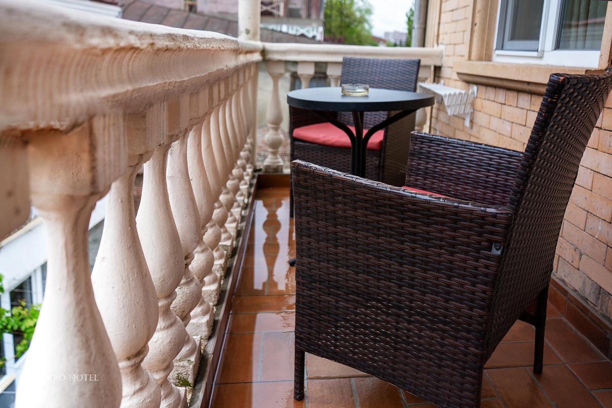 Sanapiro Hotel Kutaisi Exterior photo